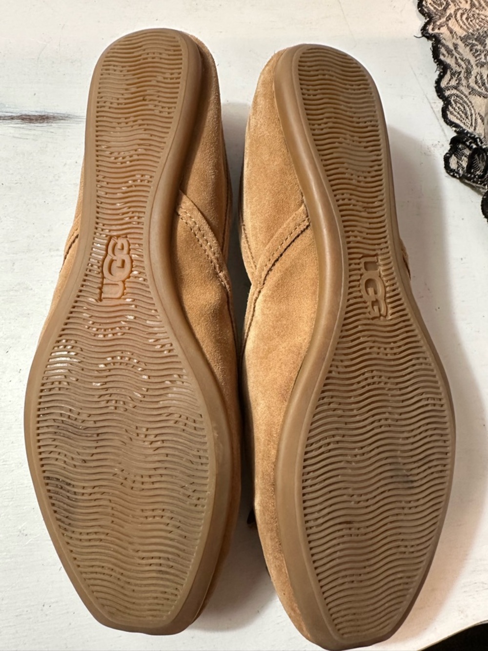 UGG Chestnut Suede Shearling Ballet Flats with Bow - Picture 5 of 11